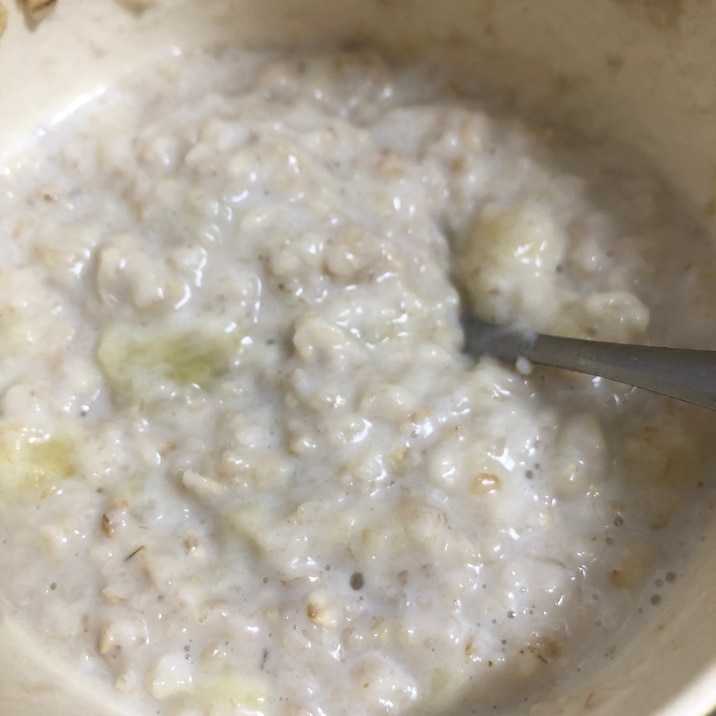 便秘解消 離乳食後期オートミールミルクがゆ レシピ 作り方 By ぴっぴママ ˊ艸ˋ 楽天レシピ 便秘解消 離乳食後期オートミールミルクがゆ レシピ 作り方 By ぴっぴママ ˊ艸ˋ 楽天レシピ